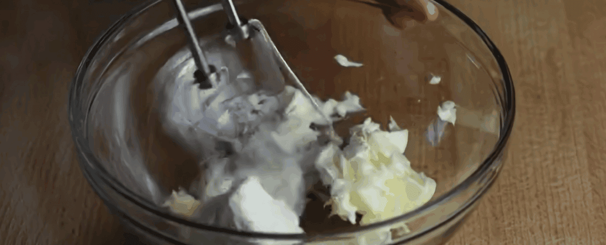 Blending the ingredients for the cream cheese filling. 