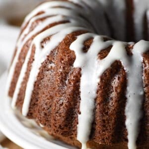whole apple bundt cake with cream cheese drizzle