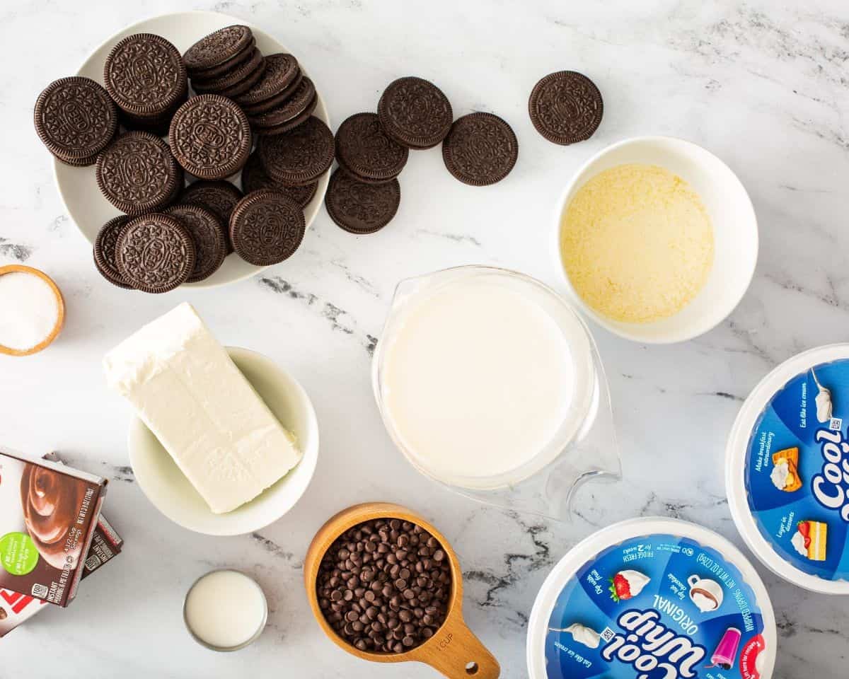 Ingredients to make chocolate lasagna.