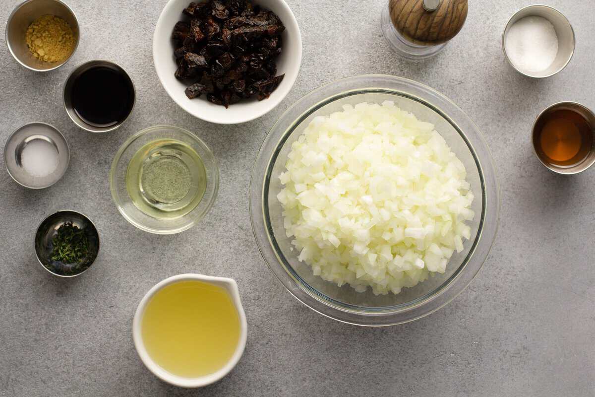 Ingredients to make onion jam.