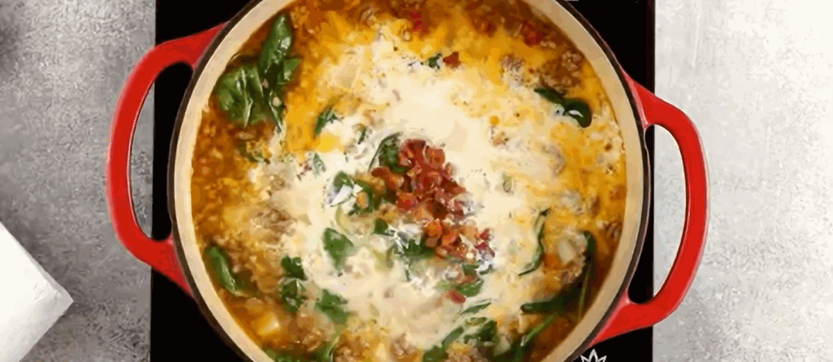 Bacon added back to the pot and cream poured in. 