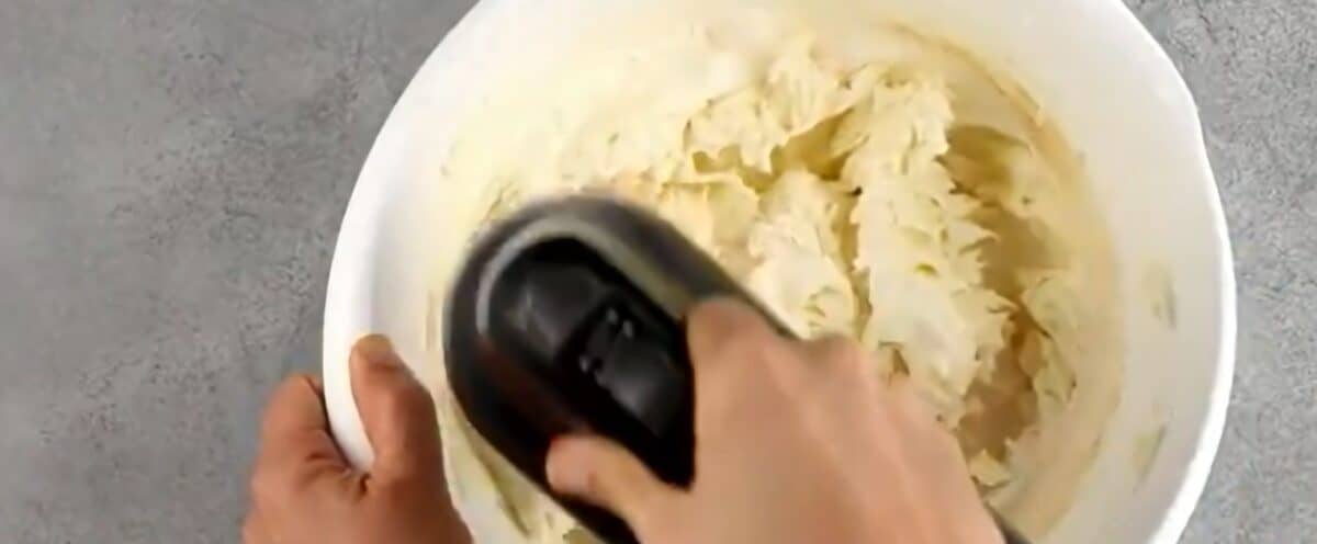 Making the cream cheese filling.