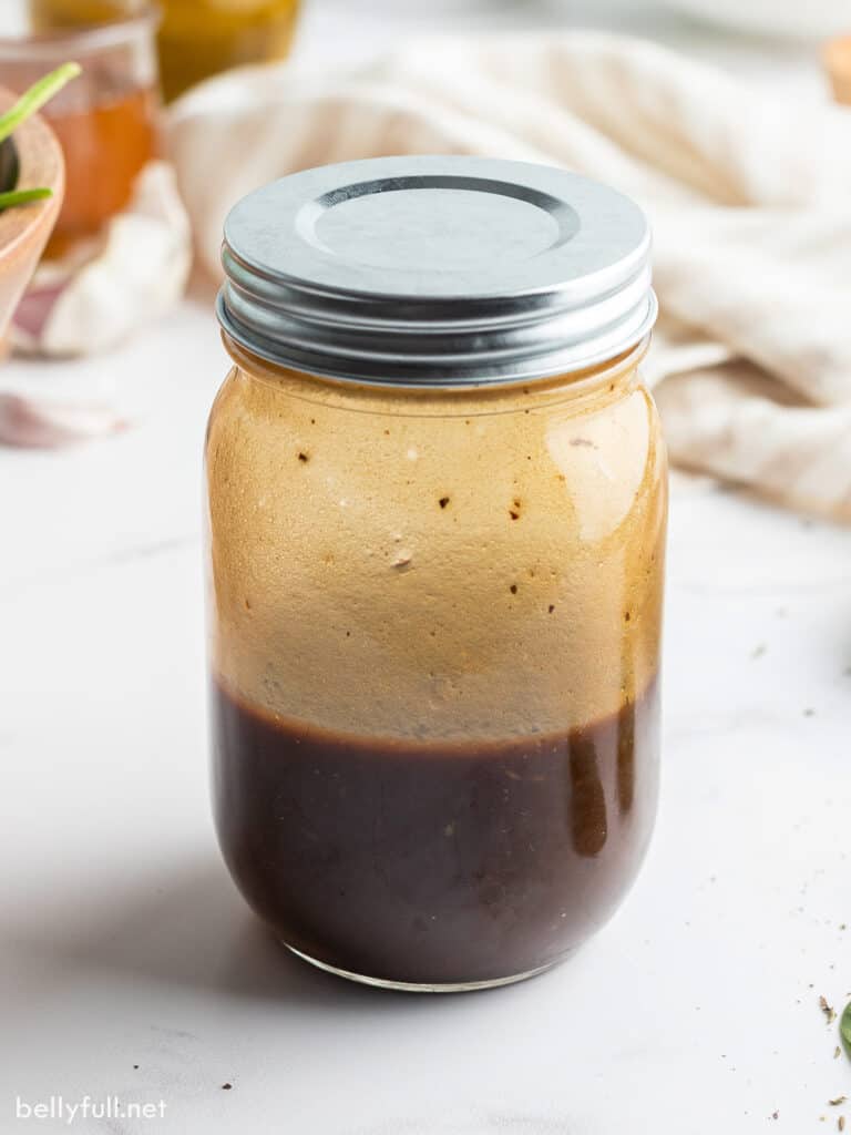 balsamic dressing in jar with lid