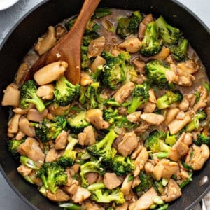 overhead chicken broccoli stir fry in skillet