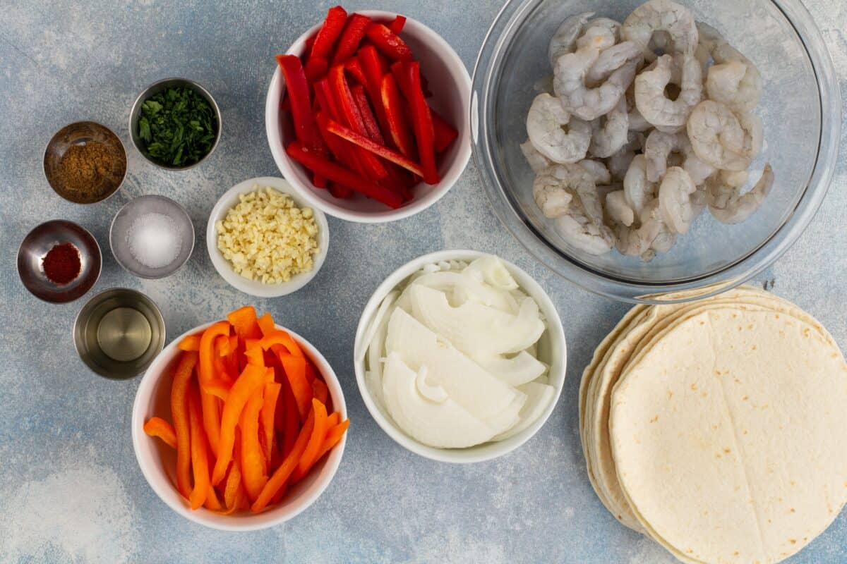 Ingredients to make shrimp fajitas. 