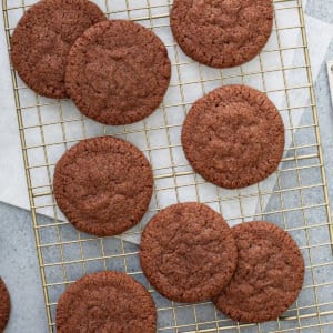 overhead chocolate sugar cookies on cooling rack