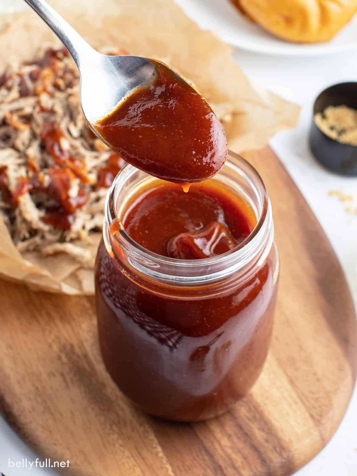 Homemade BBQ Sauce Recipe quick and easy! - Belly Full