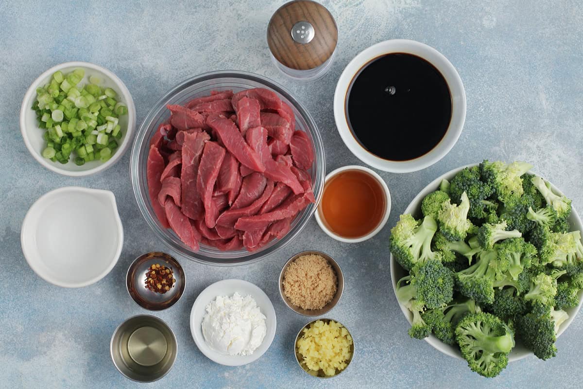 Ingredients to make beef and broccoli stir fry.