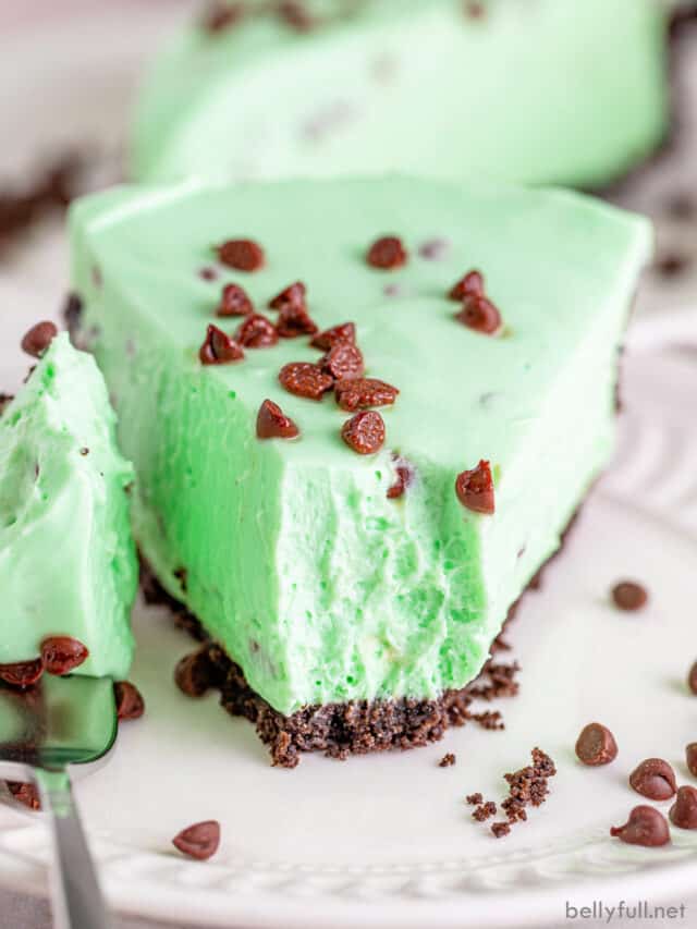 Mint Chocolate Chip No Bake Cheesecake - Belly Full