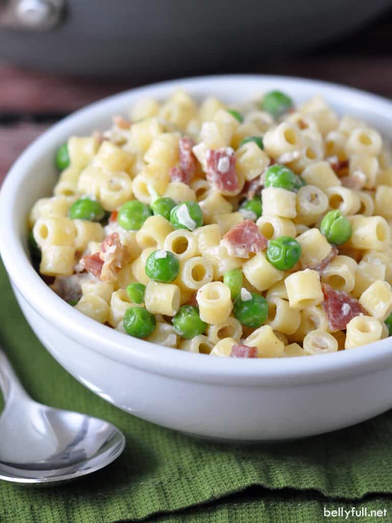 Creamy Pasta with Bacon and Peas