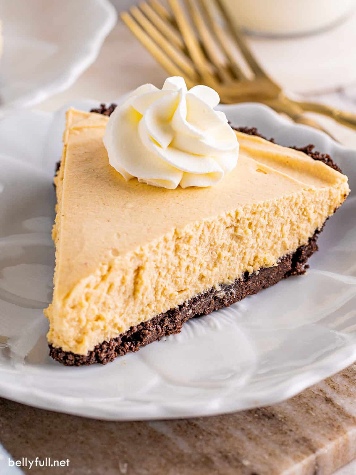 Easy No Bake Peanut Butter Pie Recipe - Belly Full