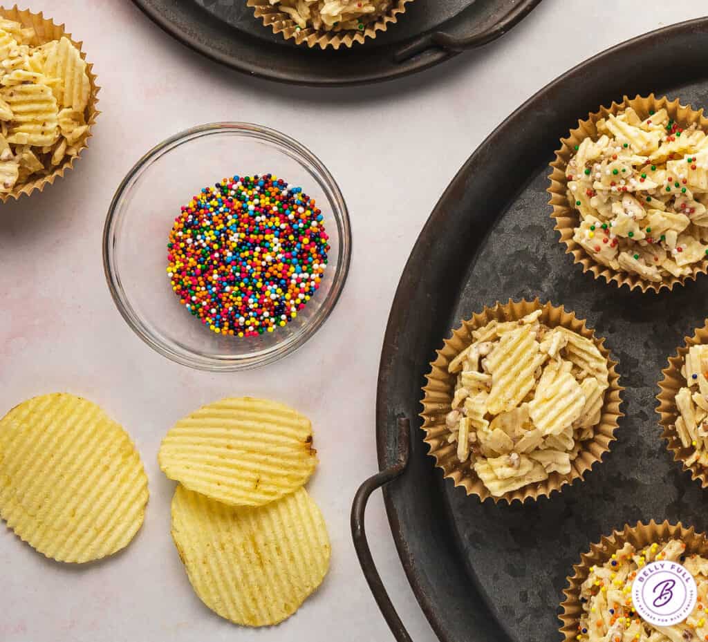 Chocolate Potato Chip Clusters {SO EASY!} Belly Full