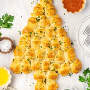 Overhead view of a crescent roll christmas tree