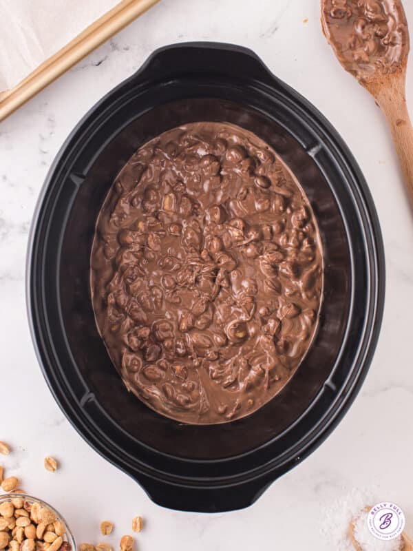 easy-crockpot-candy-chocolate-peanut-clusters-belly-full