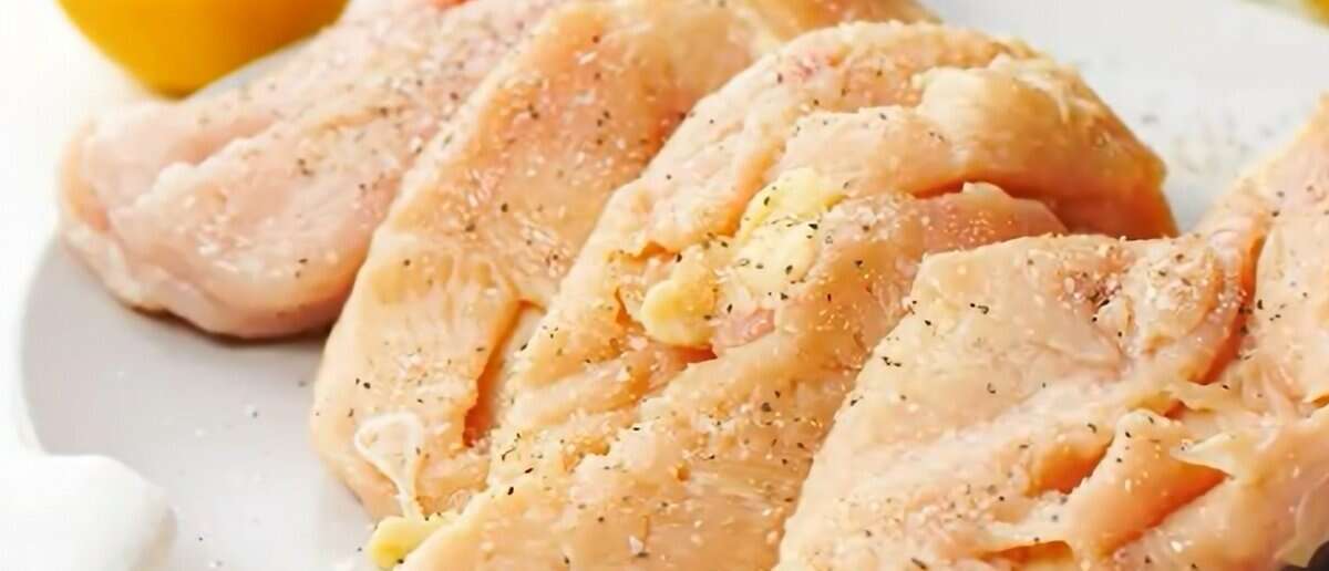 Seasoned chicken breasts.
