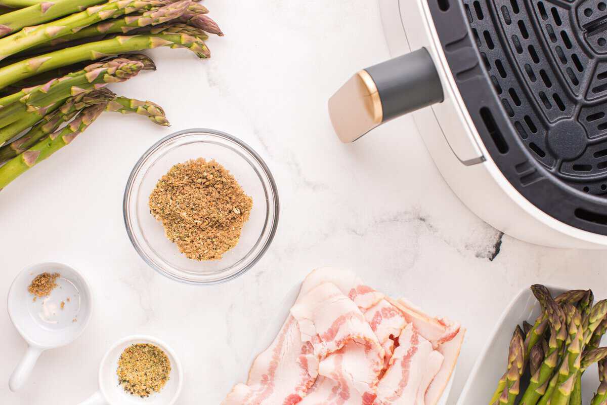Preparing the seasoning for the bacon.