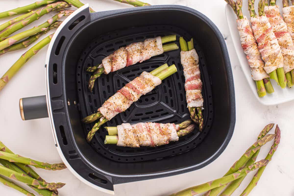 Bacon wrapped asparagus in an air fryer.