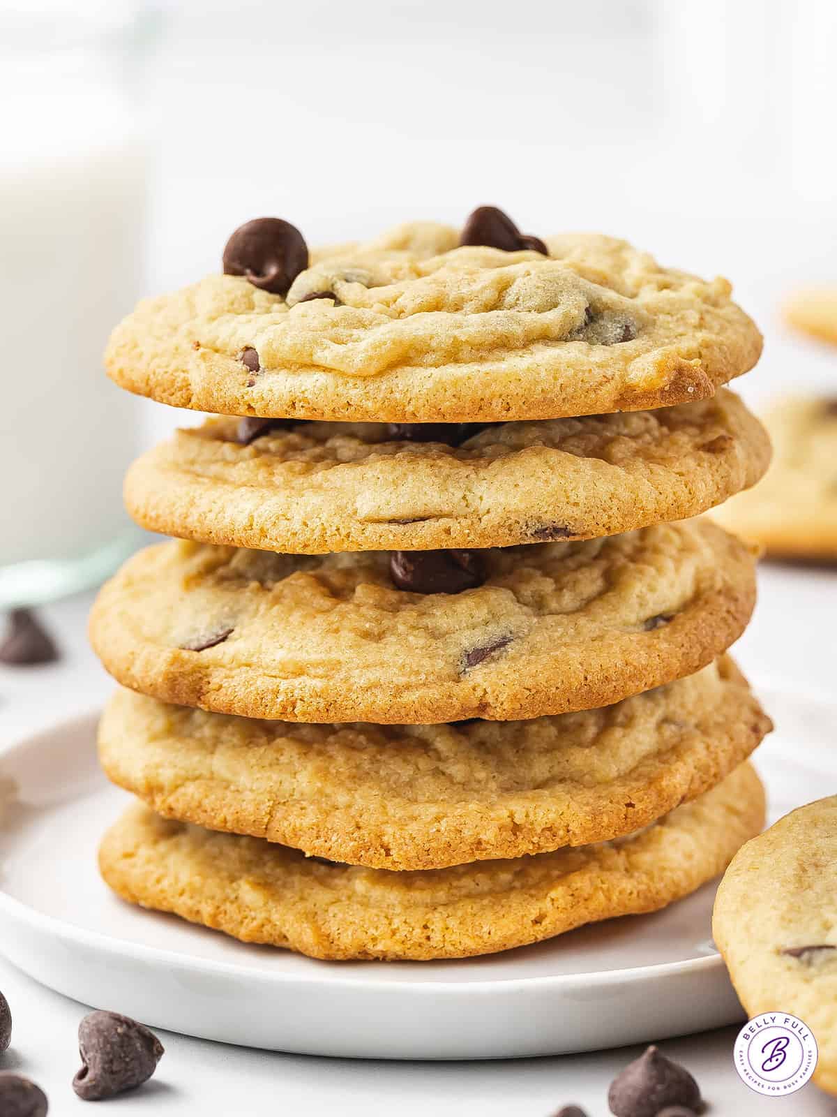 stack of 5 chocolate chip pudding cookies