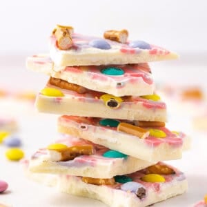 stack of 6 pieces of white chocolate bark