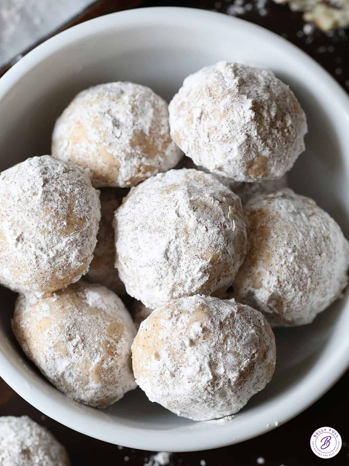 overhead bowl of snowball cookies