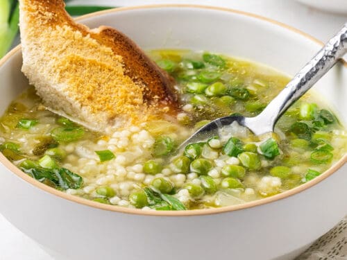 Spring Onion and Pea Soup