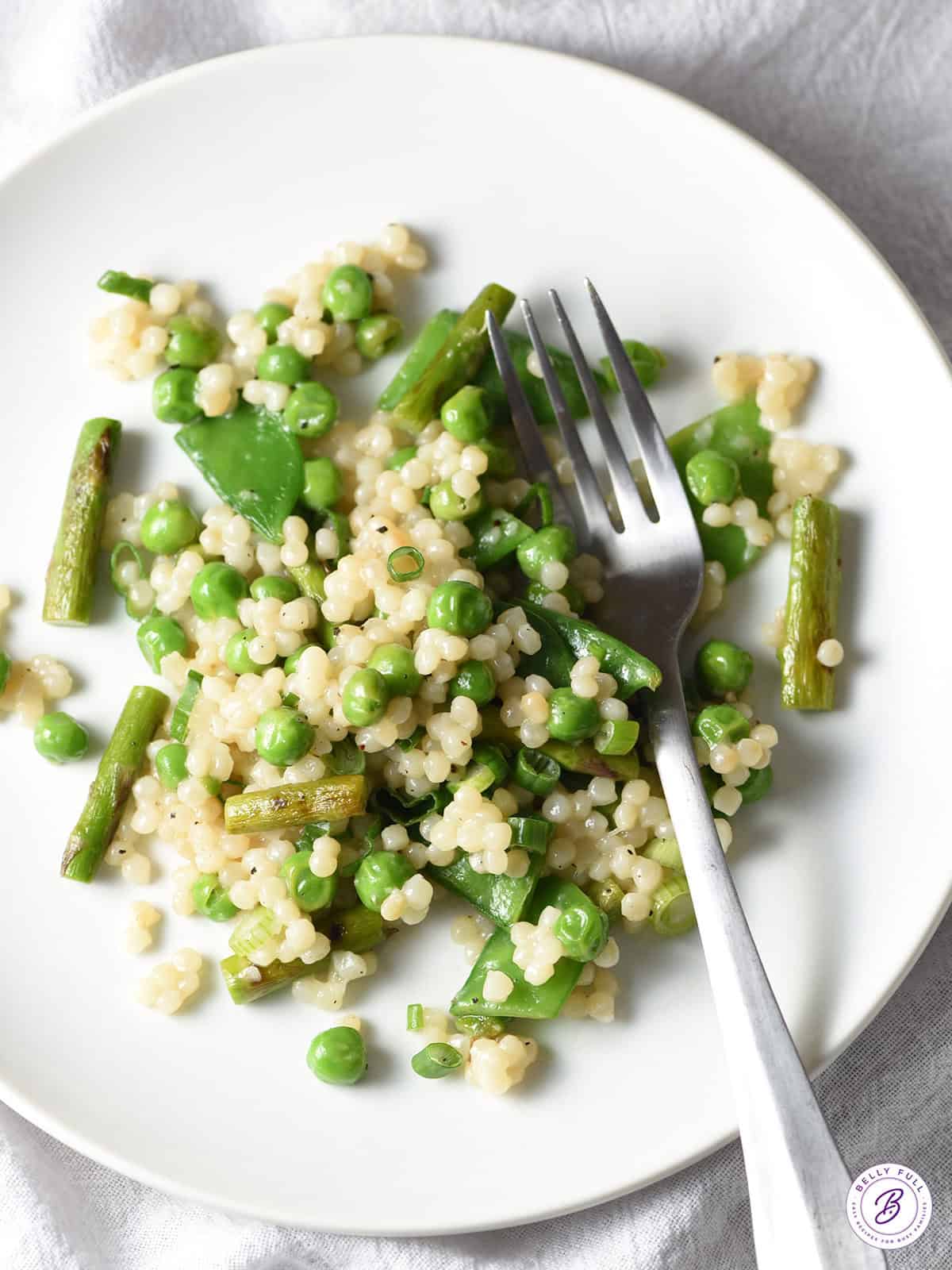 couscous with asparagus and baby peas