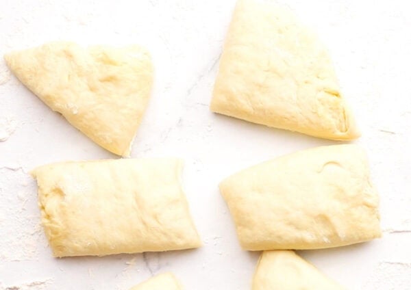 6 small sections of yeast dough