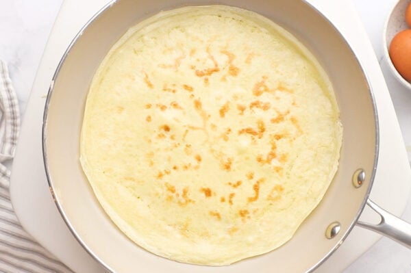golden crepe in fry pan