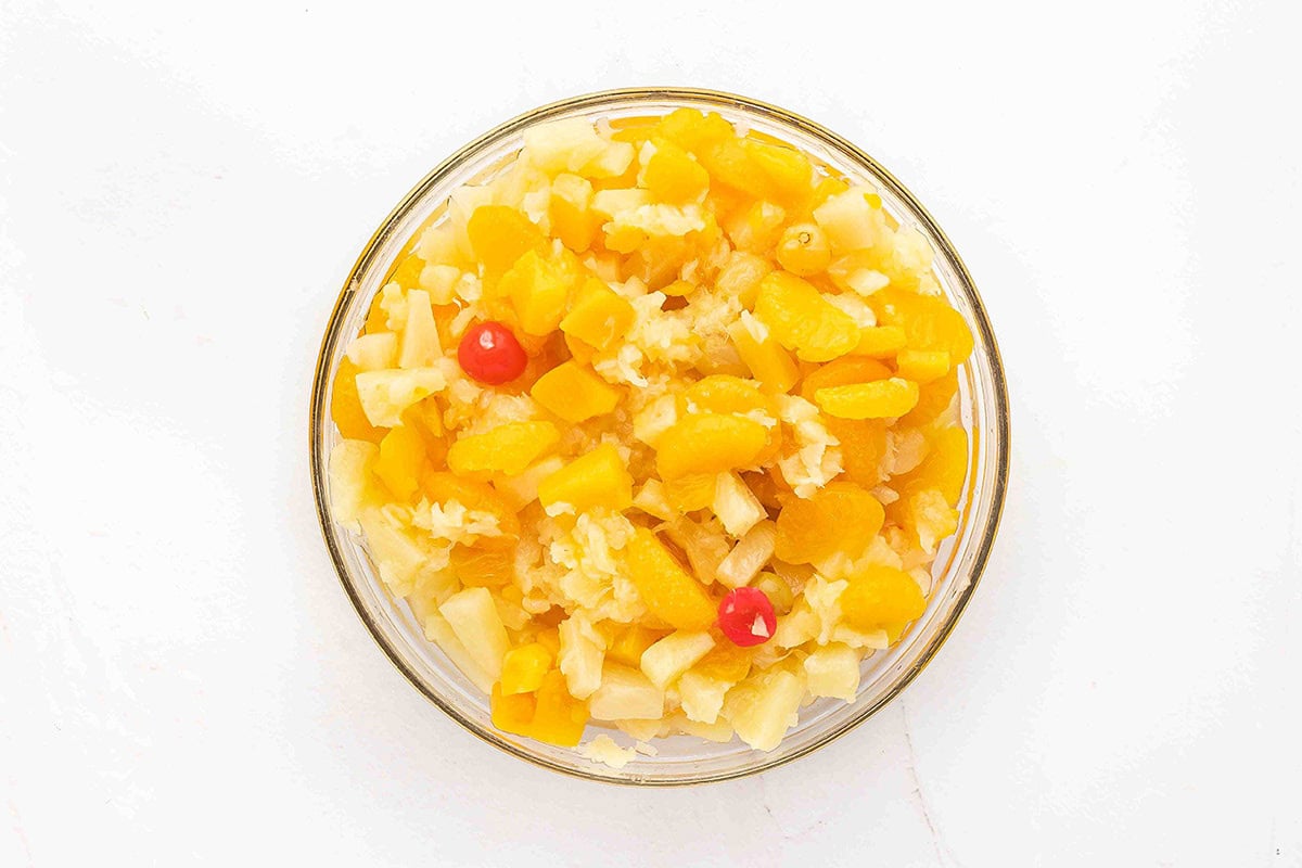 Canned fruit in a bowl