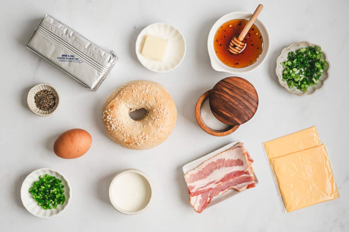 Bee sting bagel ingredients
