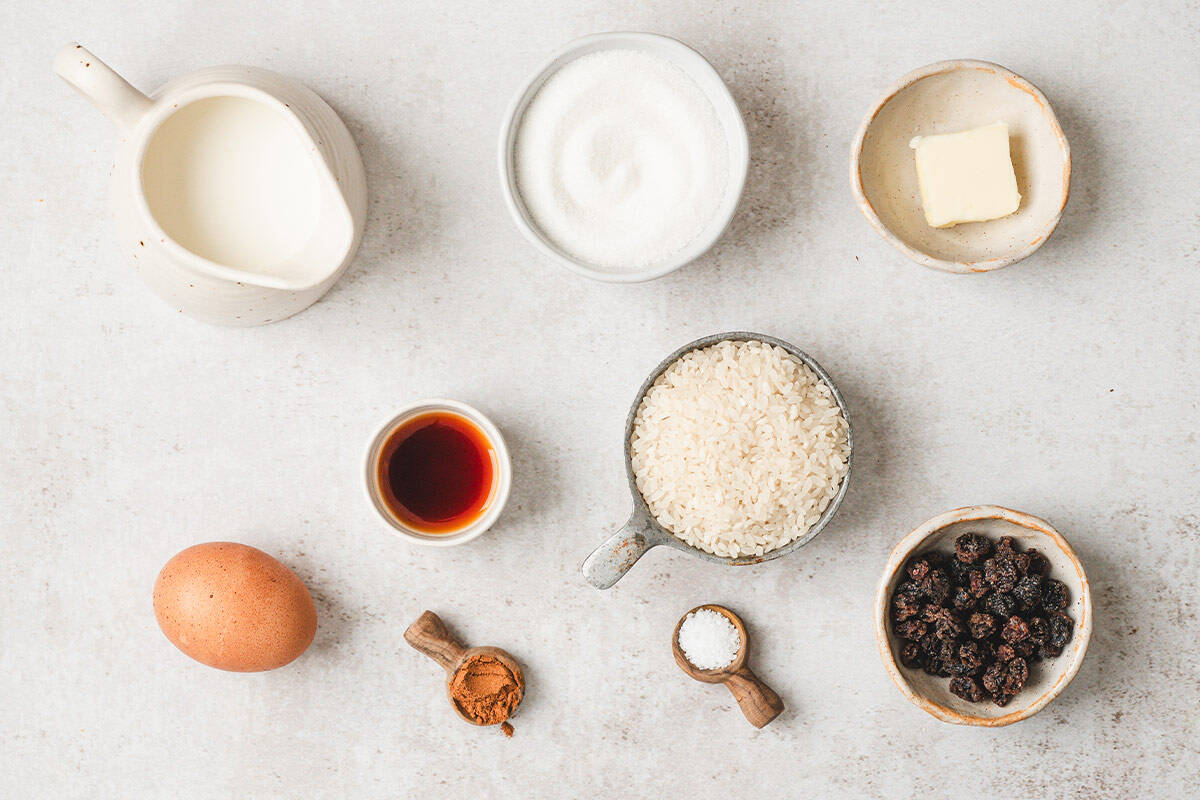 ingredients to make rice pudding