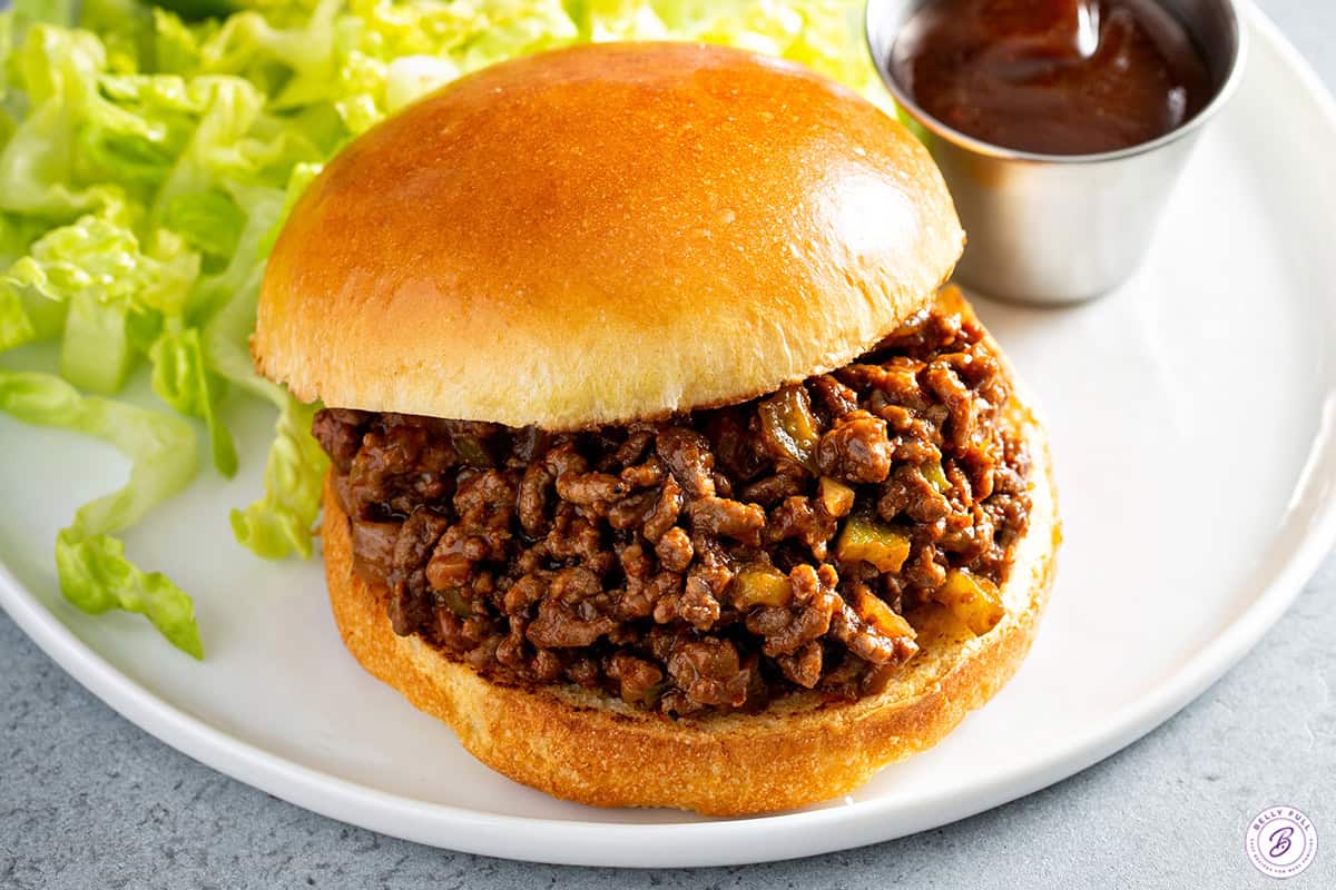 close up sloppy joes on plate