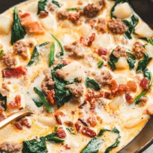 Zuppa Toscana soup in bowl