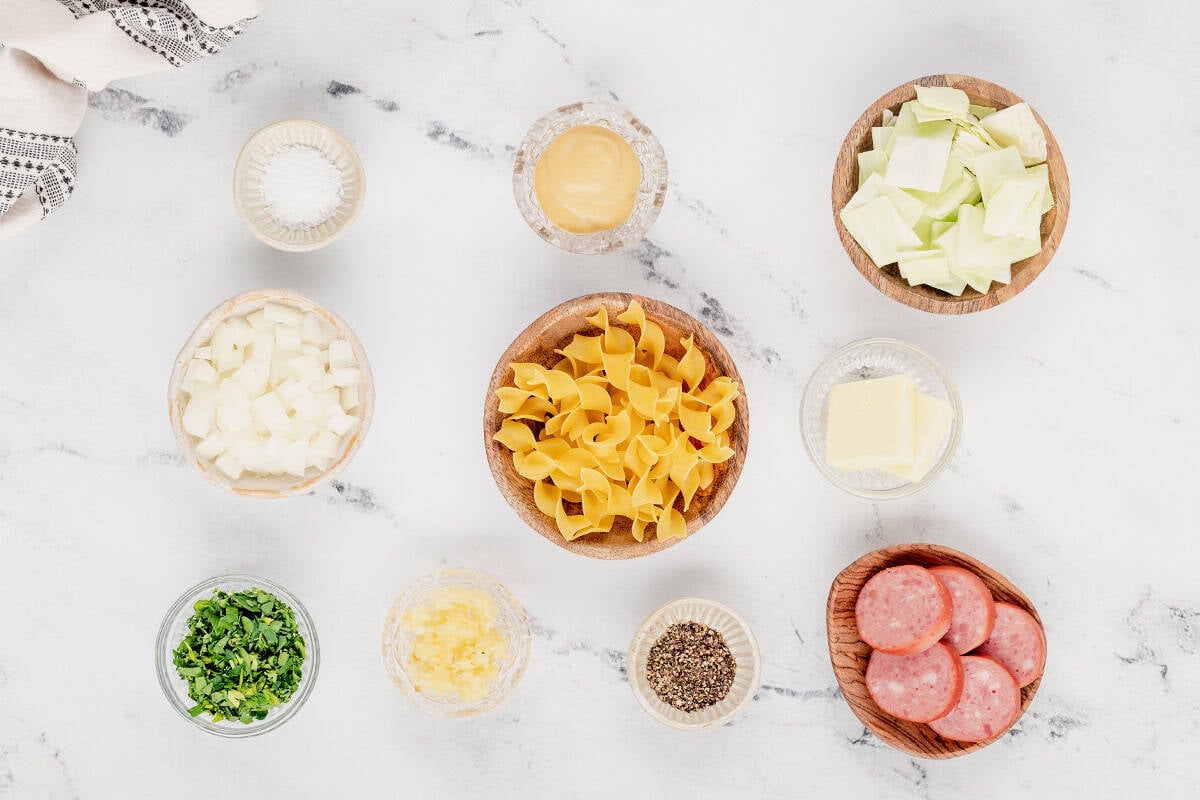 ingredients needed to make Haluski (fried cabbage and noodles)