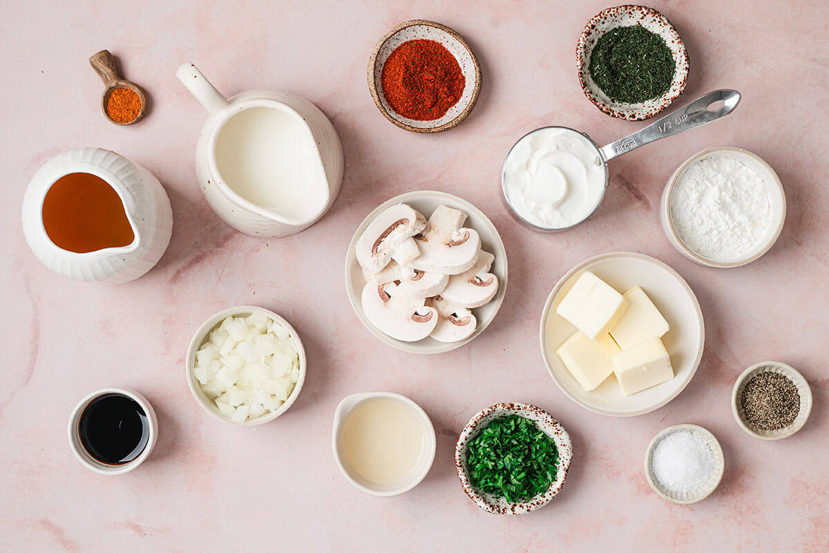 ingredients to make Hungarian mushroom soup
