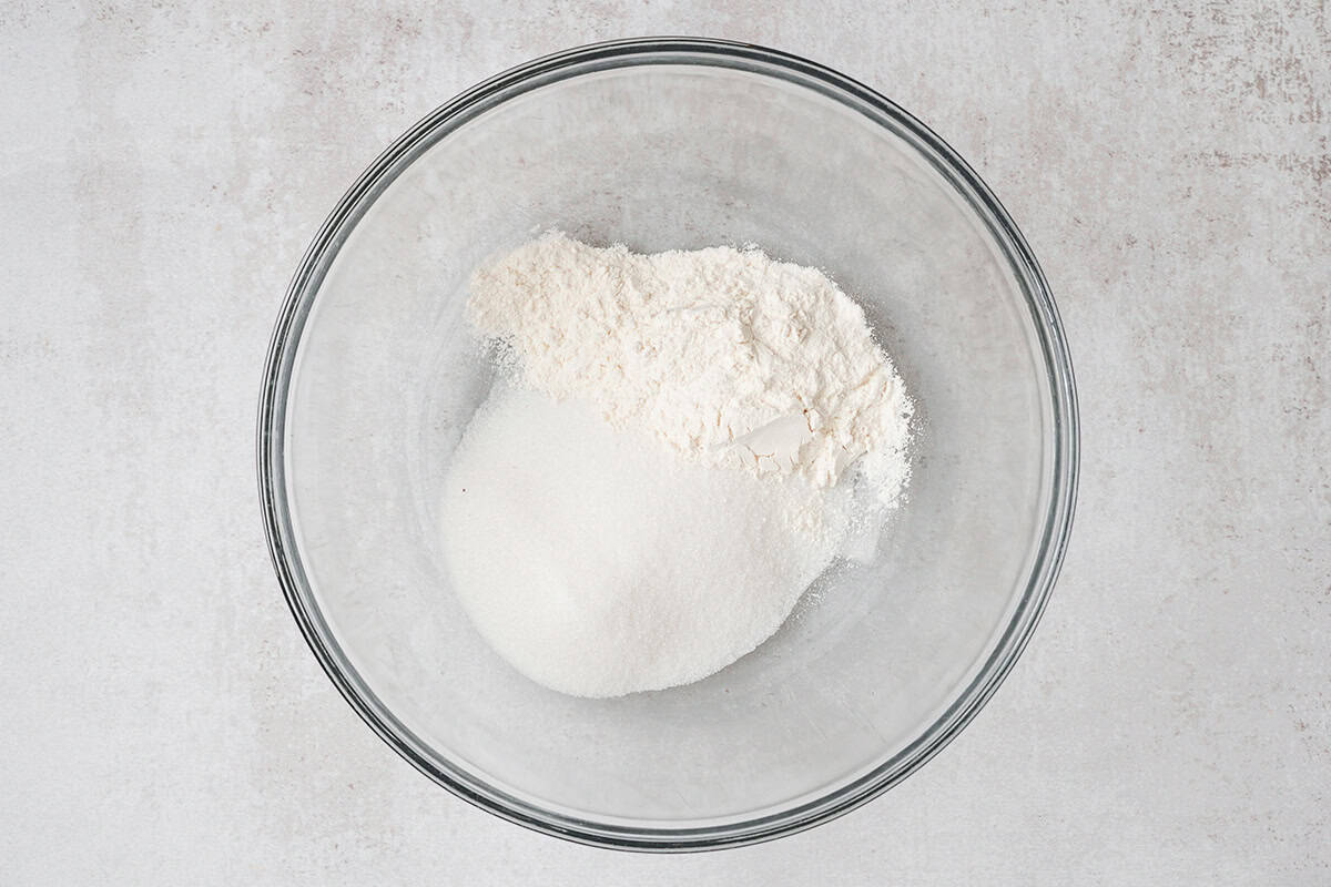 Flour and sugar in a bowl.