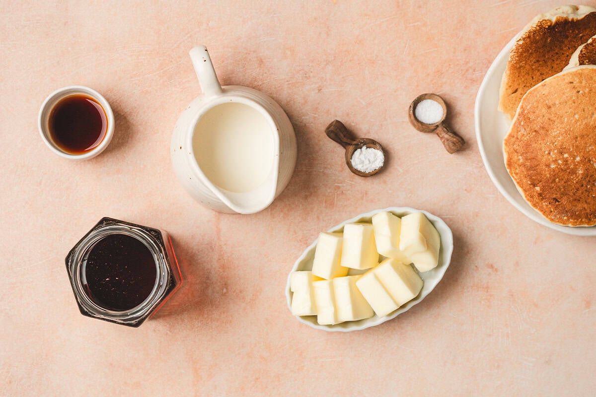 The ingredients to make maple butter syrup.